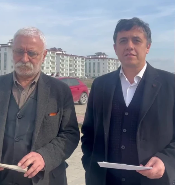DEM Parti milletvekilleri Mehmet Rüştü Tiryaki ve Saruhan Oluç, Selahattin Demirtaş'ı cezaevinde ziyaret etti