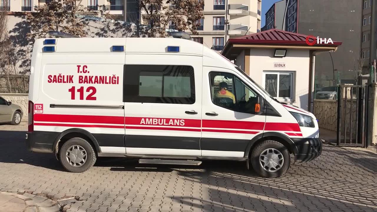 Elazığ\'da lisede \'kız meselesinden\' çıkan kavgada 1 öğrenci bıçaklandı