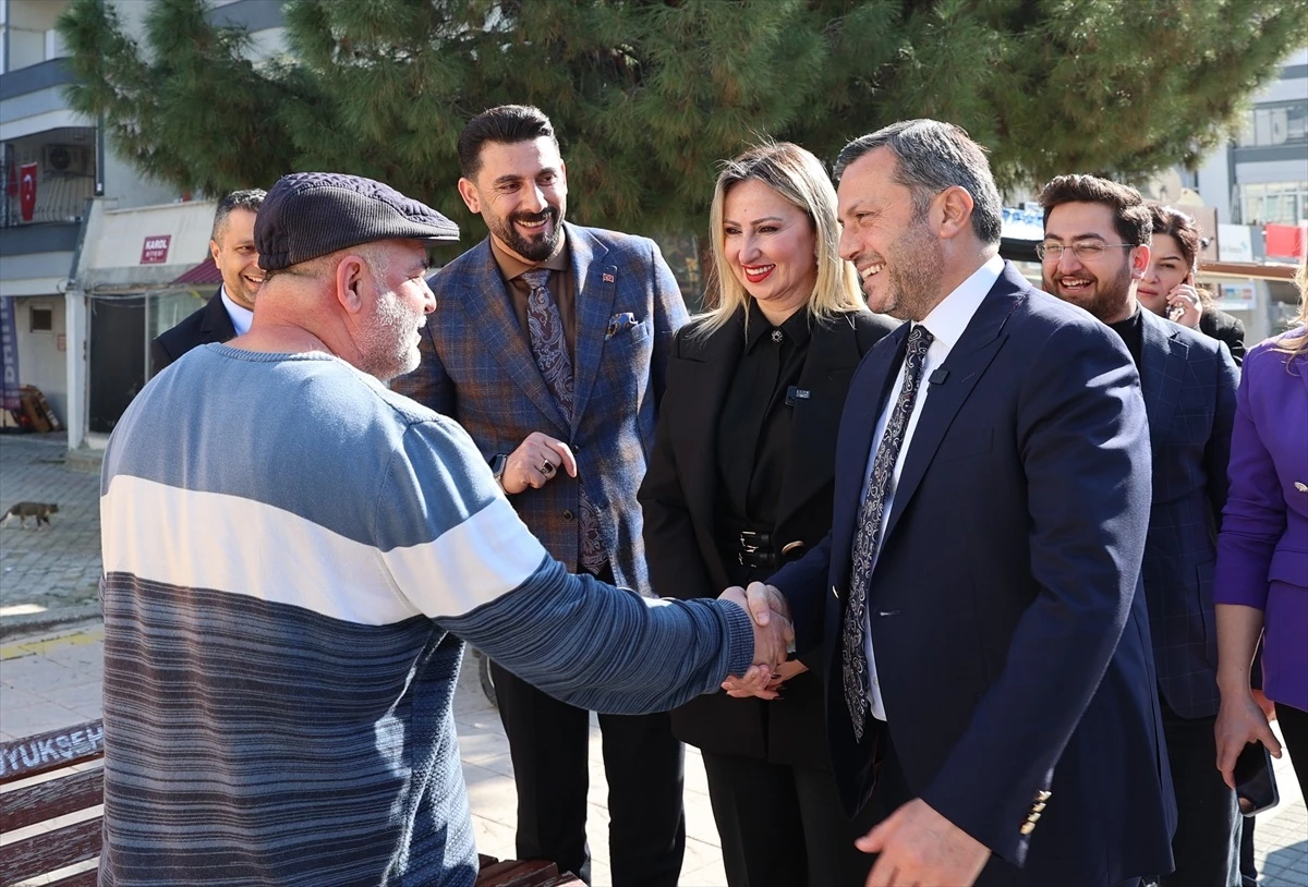 Fatih Mehmet Kocaispir, Adana\'da esnaf ve vatandaşlarla buluştu