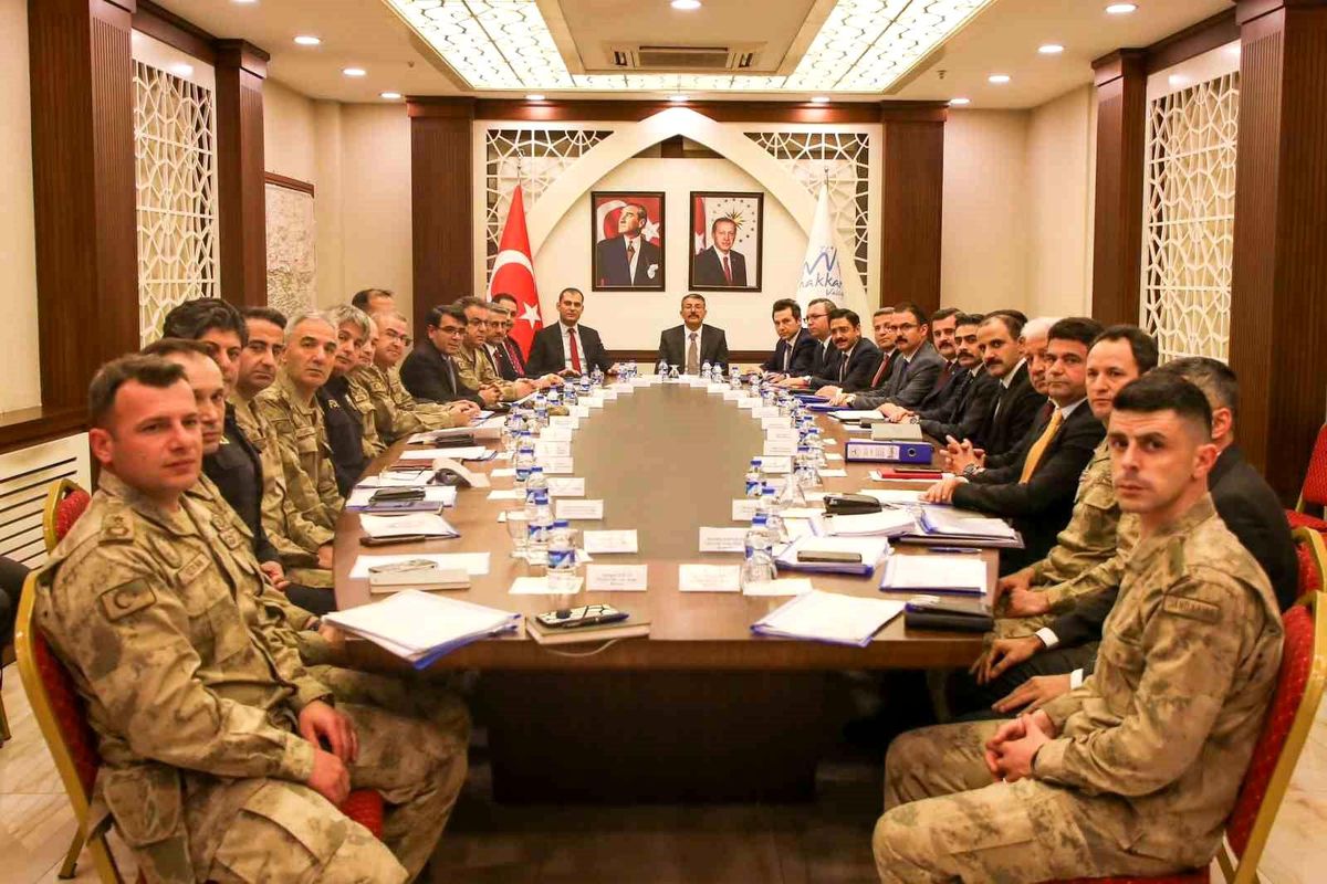 Hakkari\'de Seçim Güvenliği Toplantısı Yapıldı