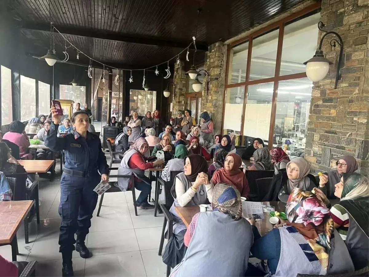 Bilecik İl Jandarma Komutanlığı Şiddetle Mücadele İçin Vatandaşları Bilgilendirdi