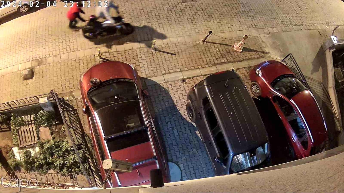 Kadıköy\'de Değeri 250 Bin TL Olan Motosiklet Çalındı