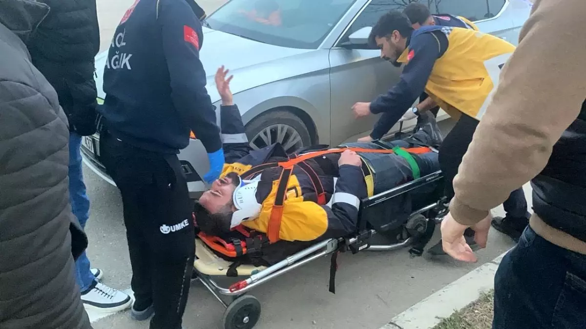 Adıyaman'da Otomobil Ile Motosiklet Çarpıştı: 1 Yaralı - Son Dakika