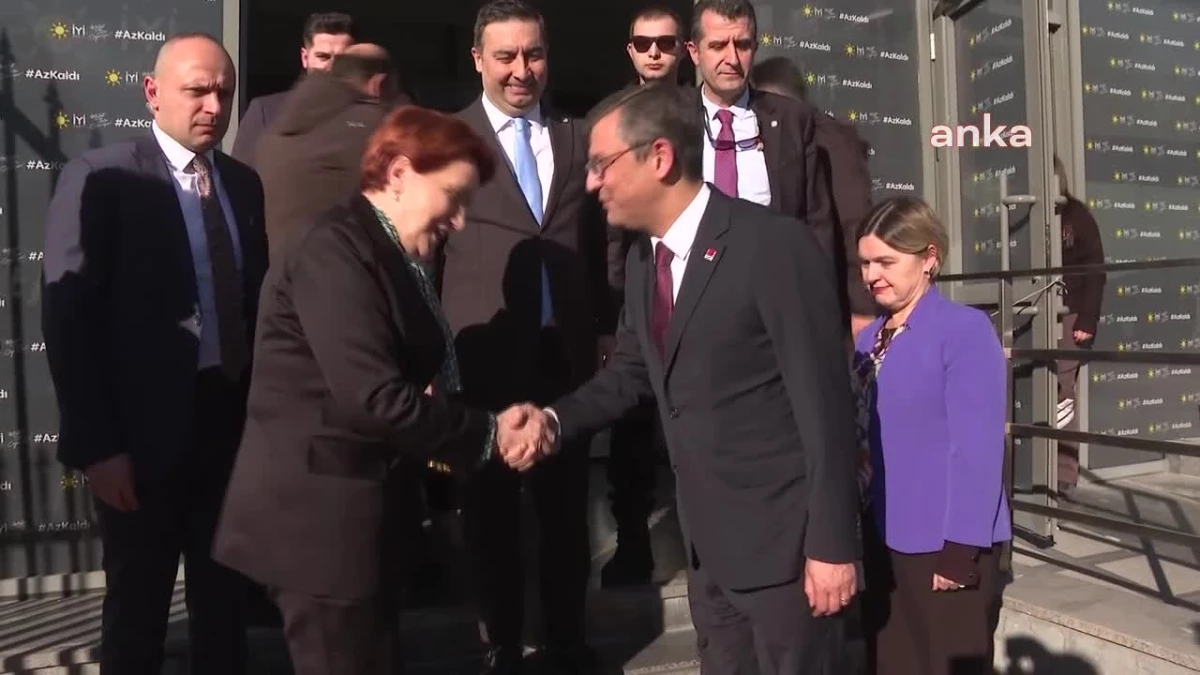 CHP Genel Başkanı Özgür Özel, Meral Akşener\'e taziye ziyaretinde bulundu