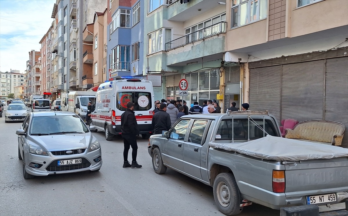 Samsun\'da direksiyon başında kalp krizi geçiren sürücü hayatını kaybetti