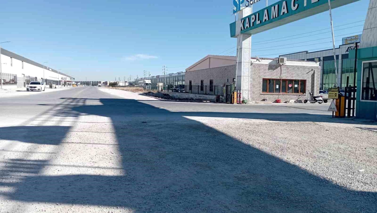 Konya\'da İş Arkadaşı Tarafından Baltayla Öldürülen Yabancı Uyruklu Kişi Yakalandı