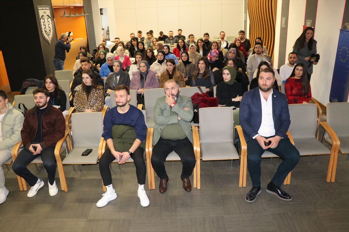 Trabzon\'da NEETPRO kapsamında başarı hikayeleri semineri düzenlendi