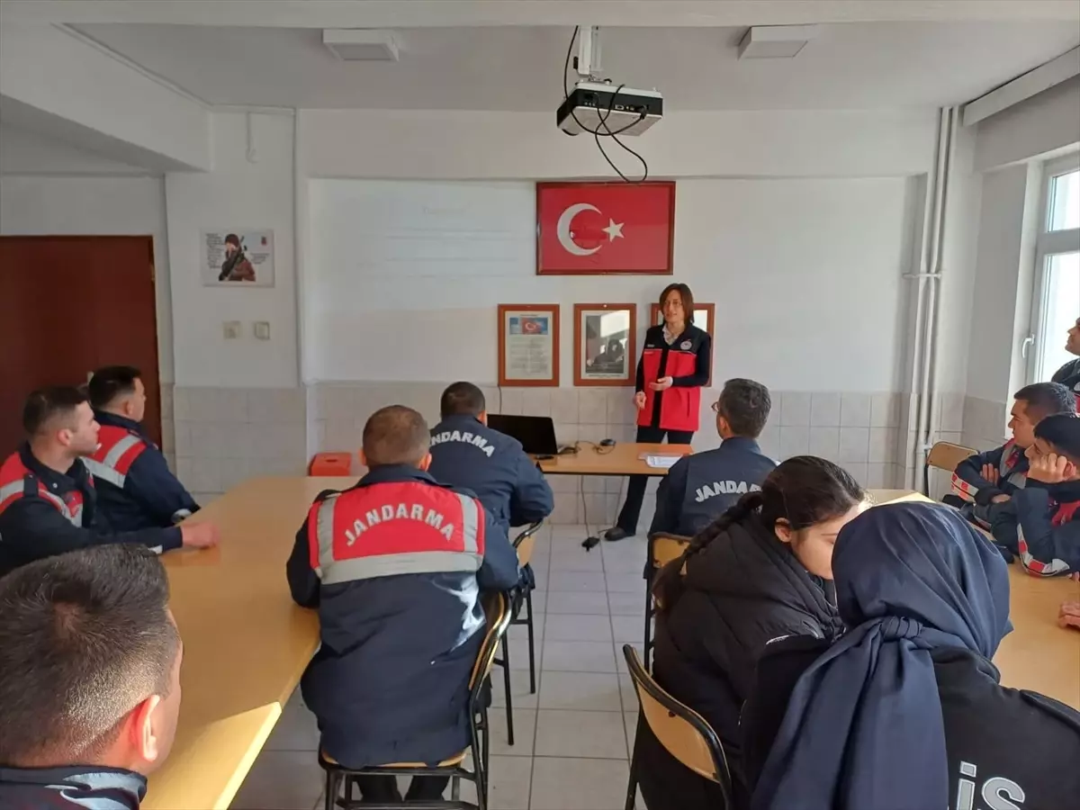 Bolu Yeniçağa\'da Hayvan Hareketleri Kontrolü İçin Eğitim Düzenlendi