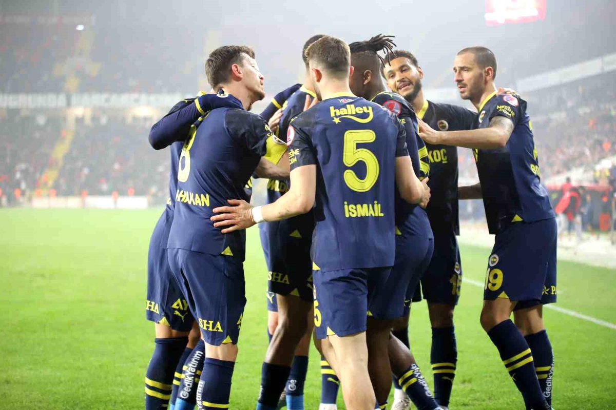 Ziraat Türkiye Kupası\'nda Gaziantep FK, Fenerbahçe\'yi konuk ediyor