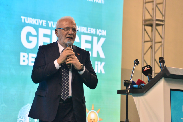 AK Parti Genel Başkan Yardımcısı Ömer Çelik: 'Haddini bildireceğiz' diyene bak biz Adana'dayız