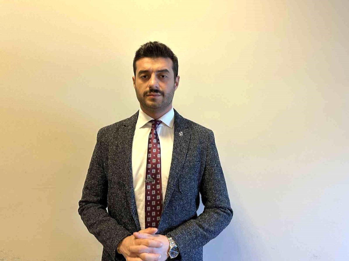 Ataşehir\'de Kask Eksikliği Nedeniyle Kaza: Kurye Hayatını Kaybetti