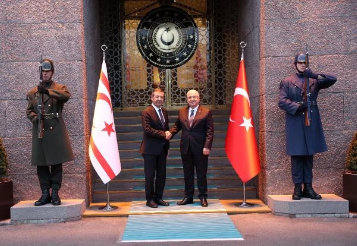 Milli Savunma Bakanı Yaşar Güler, KKTC Dışişleri Bakanı ile görüştü