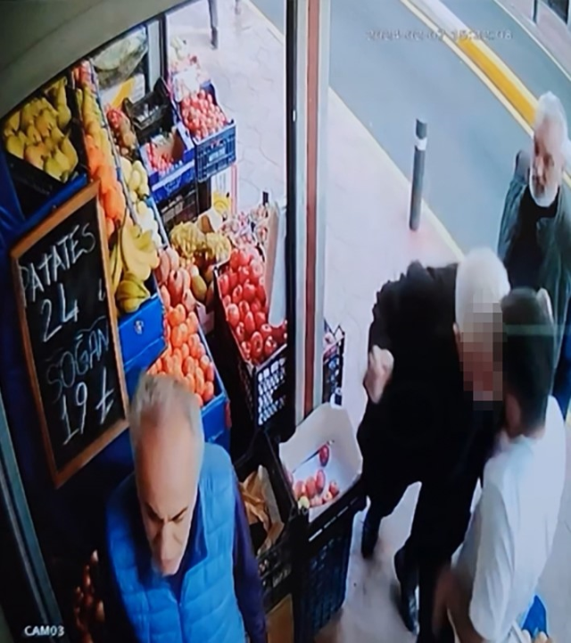 Beyoğlu'nda market çalışanlarına silahlı saldırı: 1 ölü, 1 yaralı