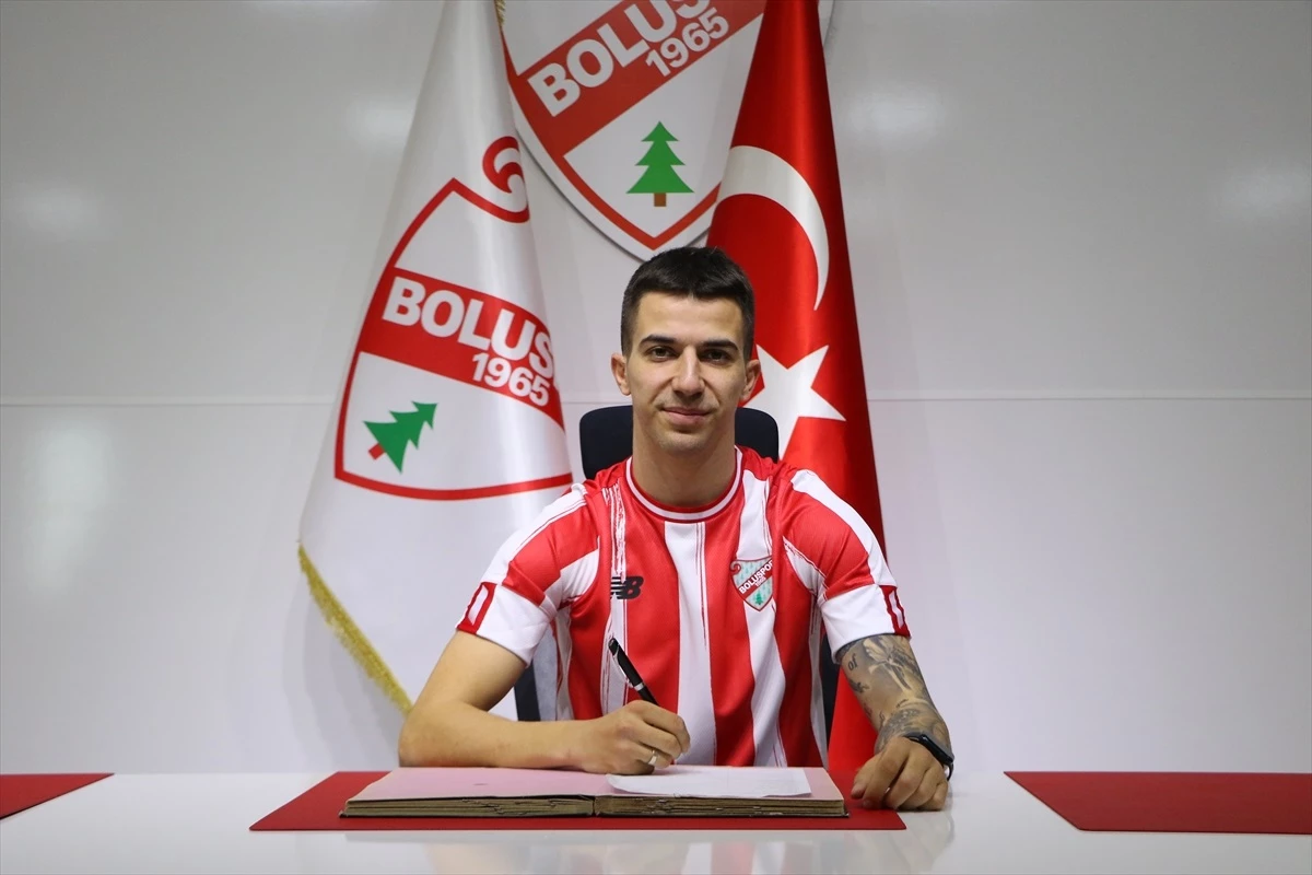 Boluspor, Sırp forvet Petar Gigic ile sözleşme imzaladı