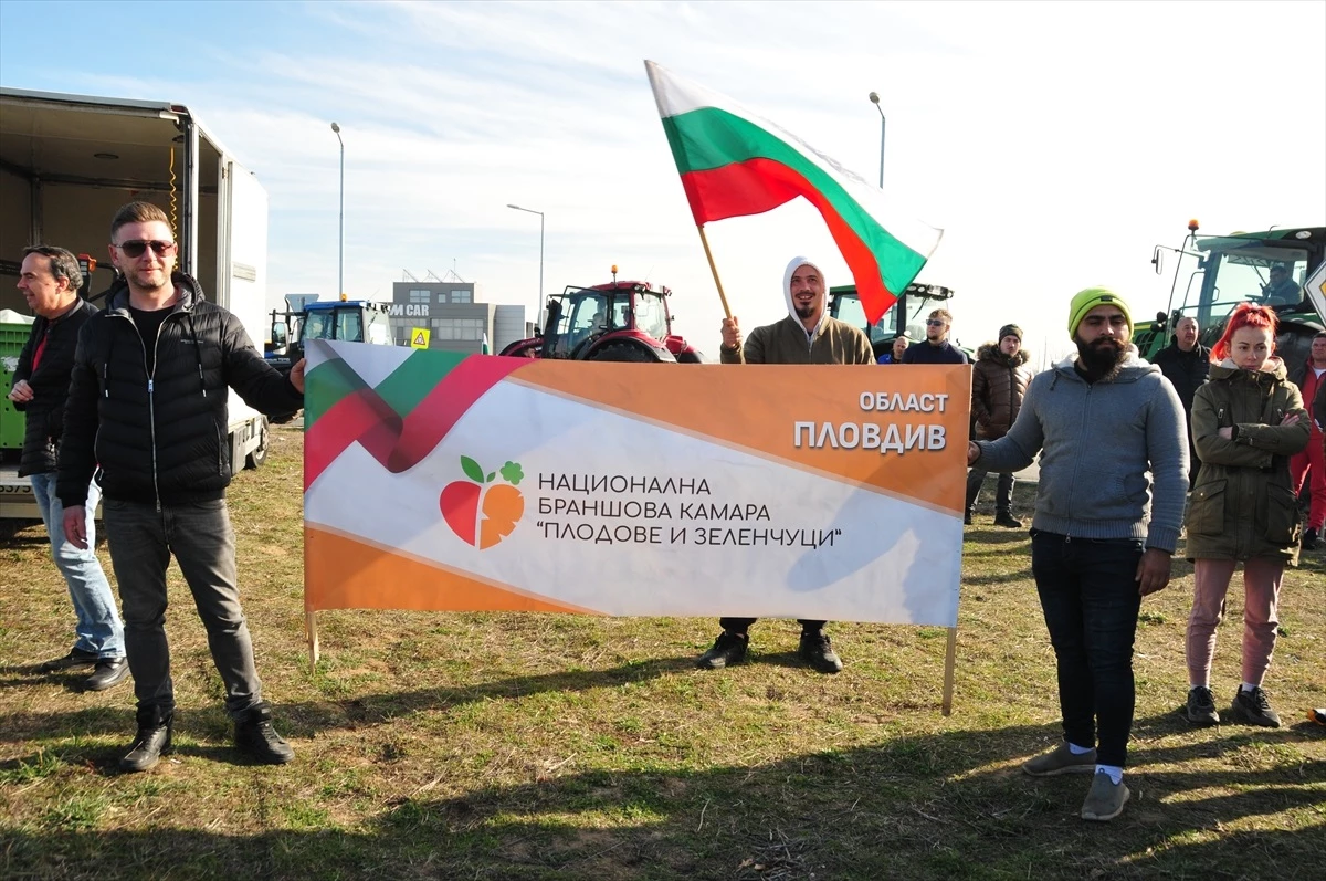 Bulgaristan\'da tarım sektörü çalışanları ve çiftçilerin protestoları devam ediyor