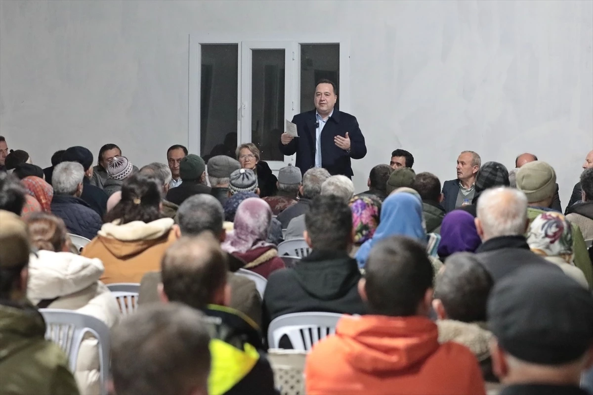 CHP Akhisar Belediye Başkan Adayı Besim Dutlulu, Seçim Çalışmalarını Sürdürüyor