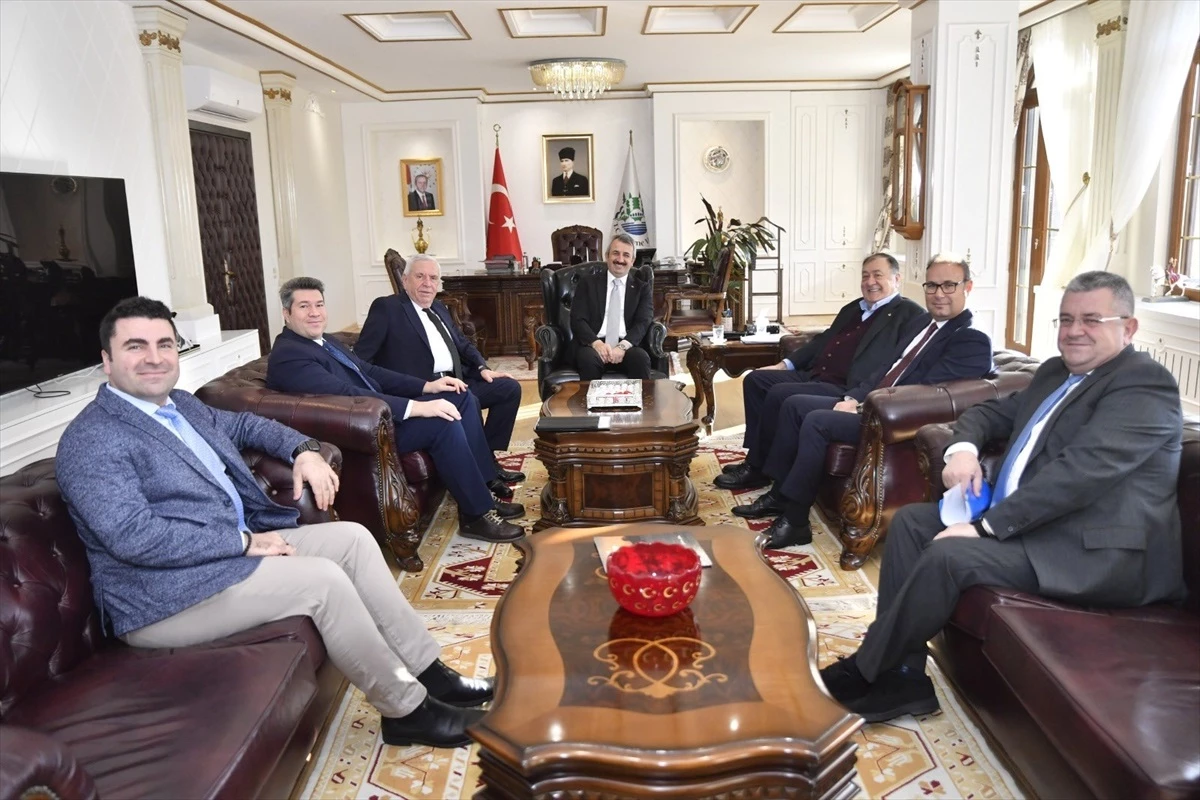 Jandarma Genel Komutan Yardımcısı Edirne Valisi\'ni ziyaret etti