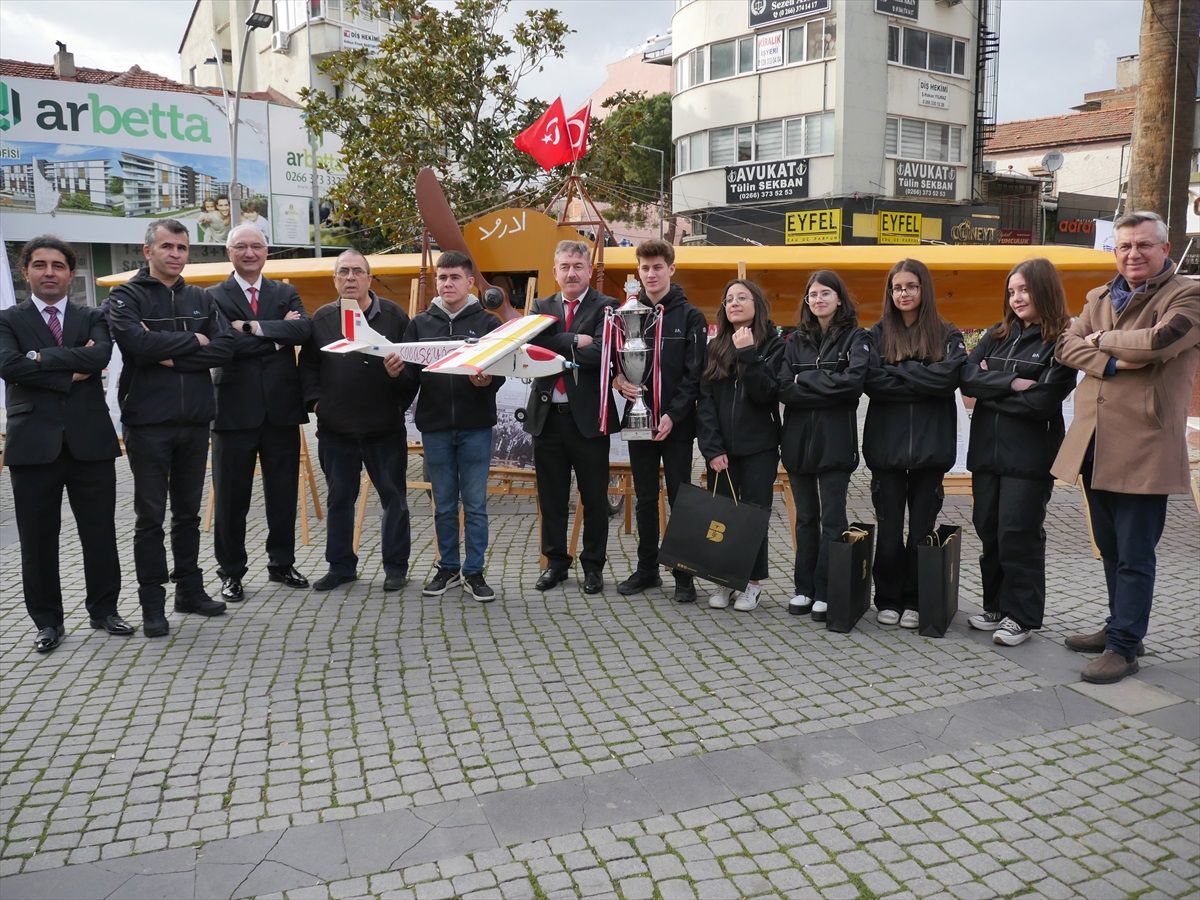 Edremit Tayyaresi\'nin Prototipi Tanıtıldı