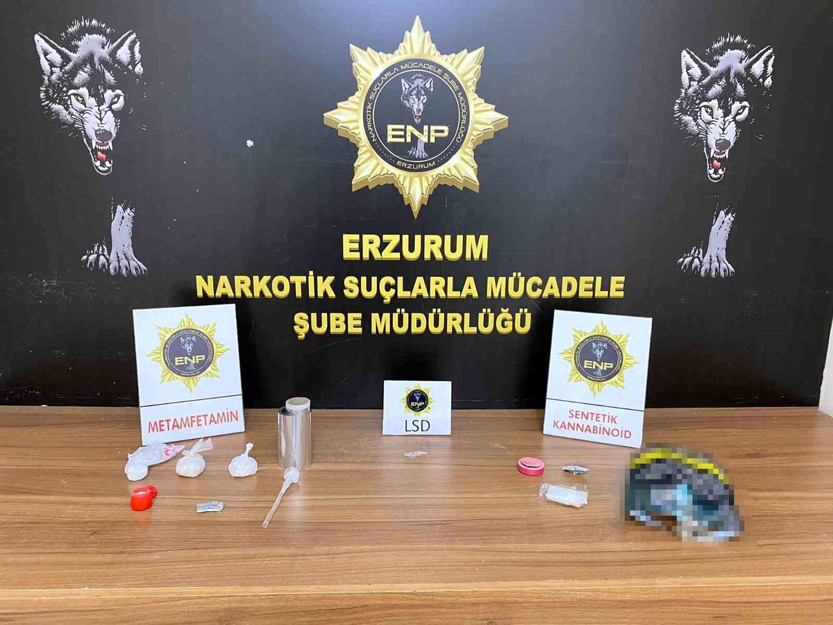 Erzurum'da polis operasyonunda uyuşturucu ticaretine yönelik 2 şüpheli yakalandı