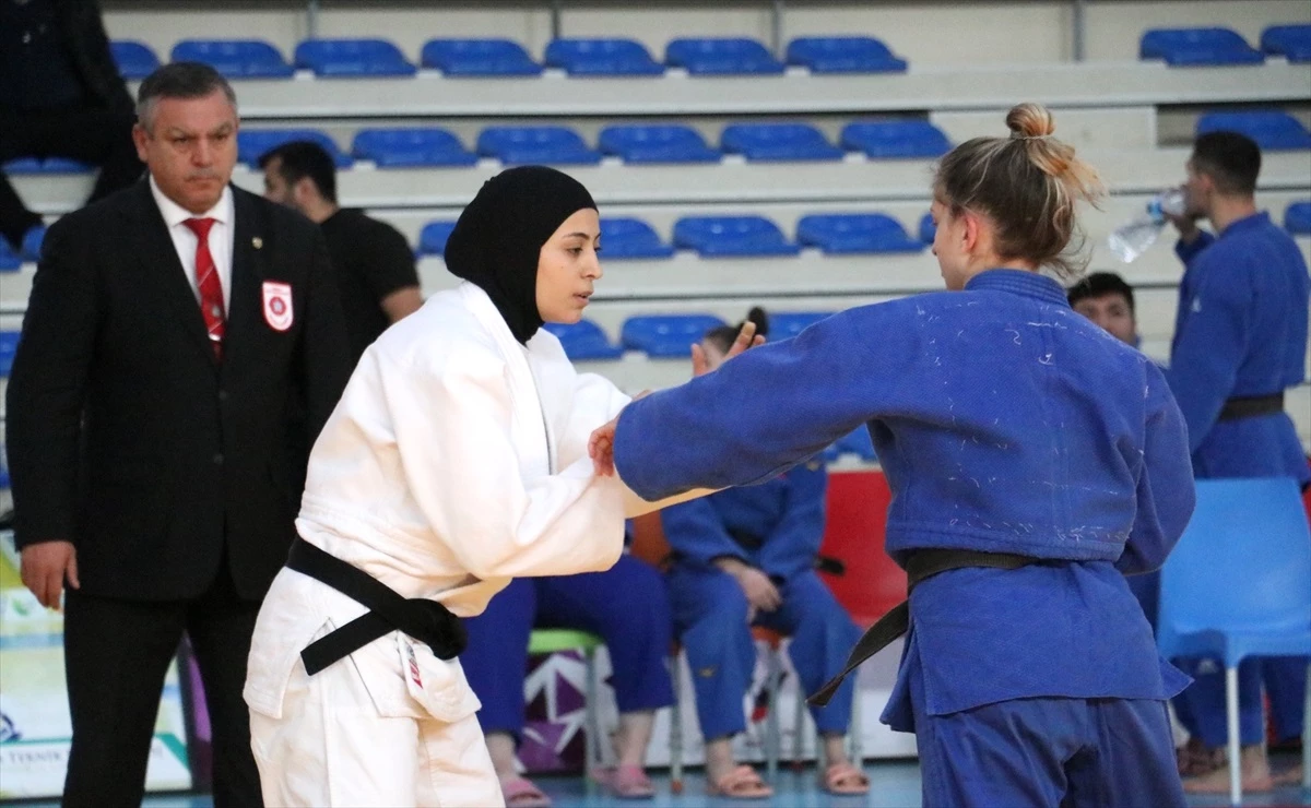 Erzurum\'da düzenlenen Türkiye Üniversiteler Arası Judo Şampiyonası sona erdi