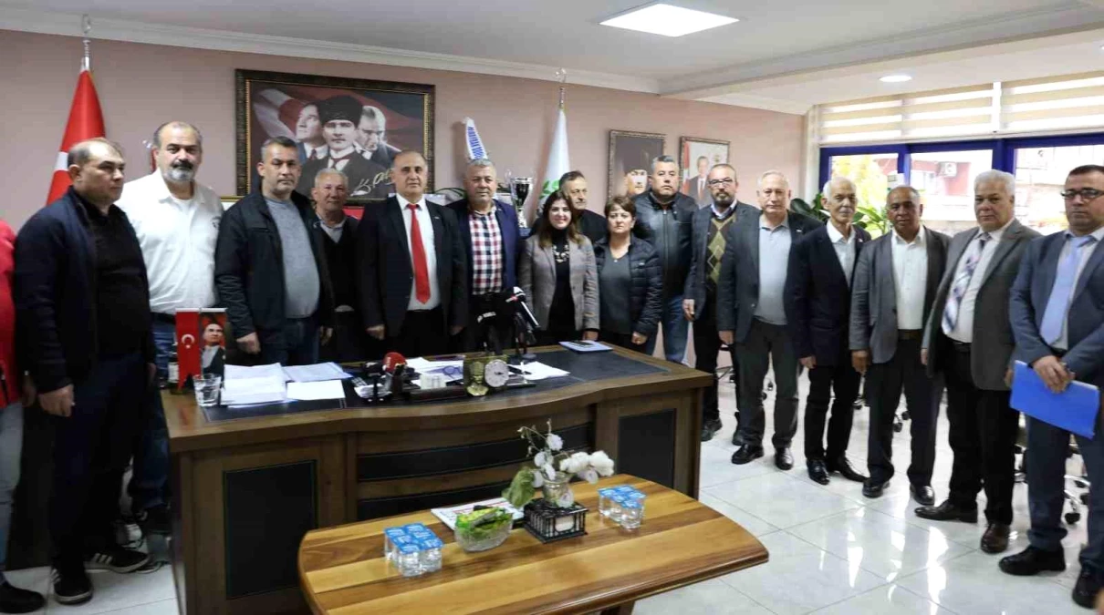 İncirliova Belediye Başkanı Aytekin Kaya, Esnaf ve Sanatkara Olan Borcu Sıfırladı