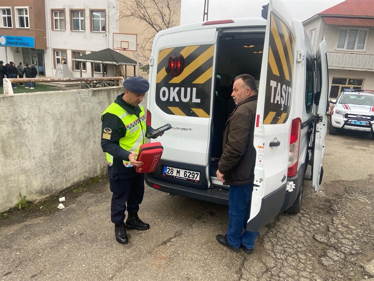 Giresun\'da okul servis araçları denetim altında