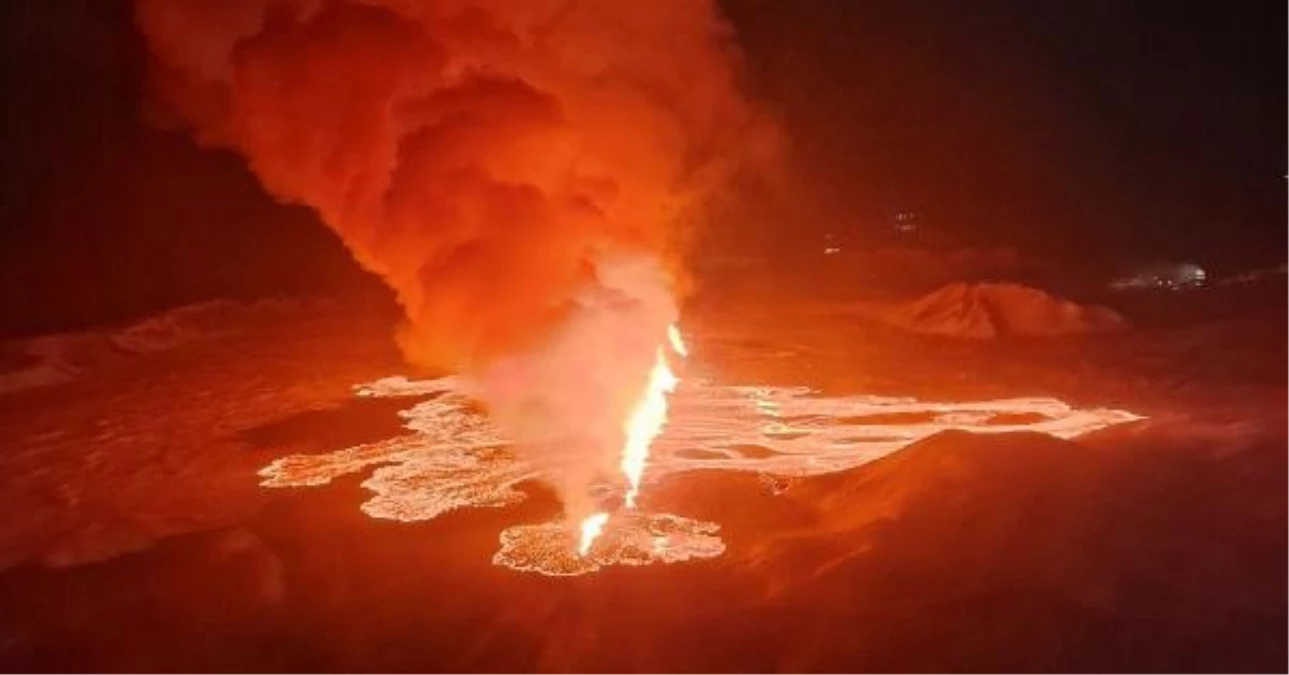 İzlanda\'daki Fagradalsfjall Yanardağı 3. kez patladı