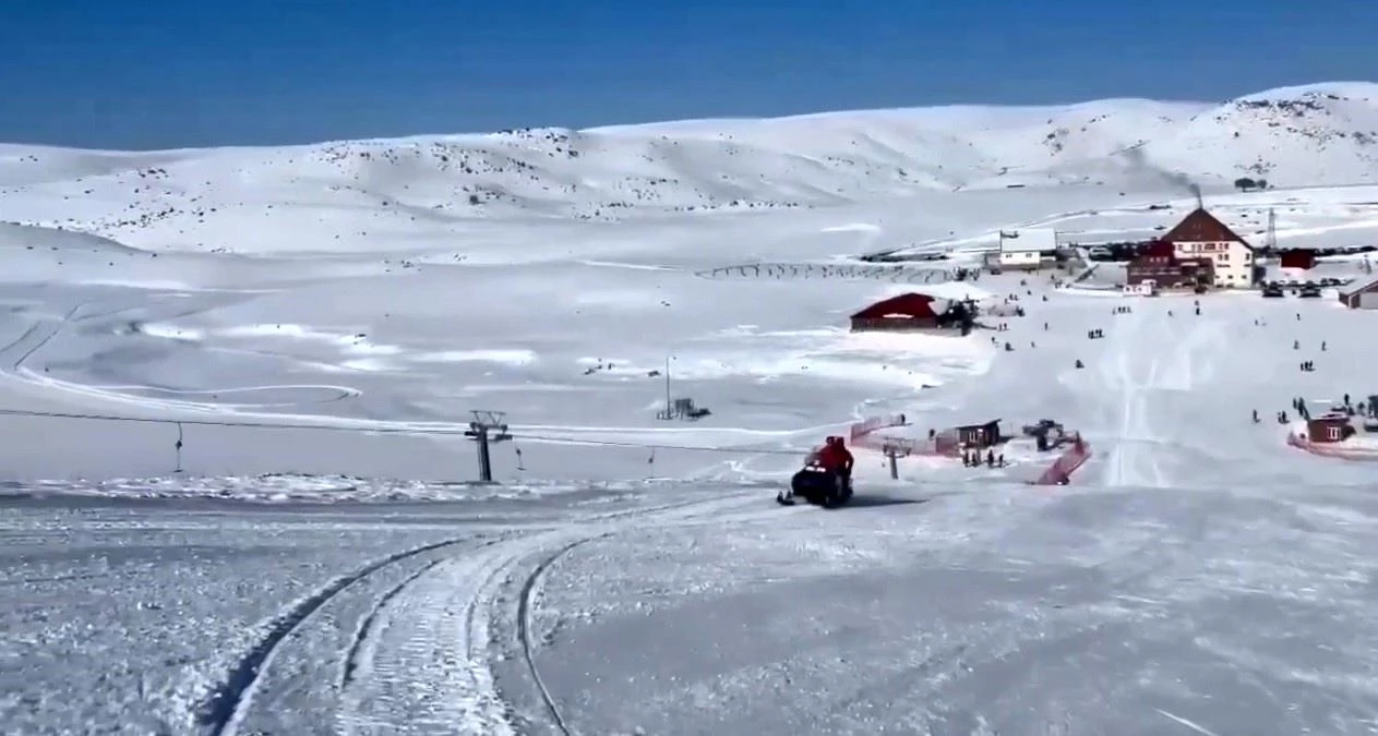 Bingöl Hesarek Kayak Merkezinde JAK Timi Görev Başında