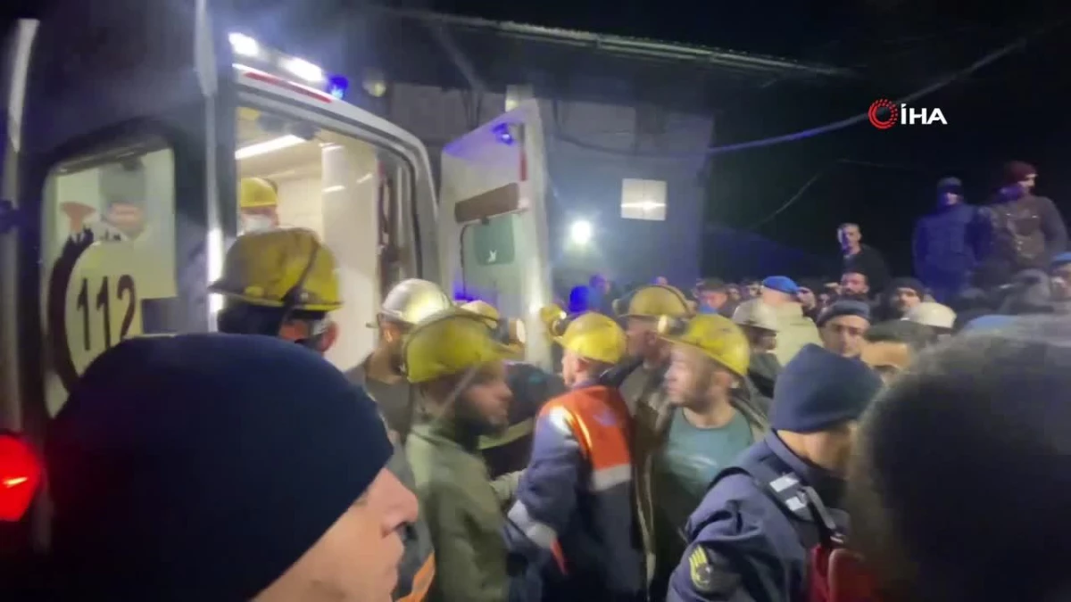 Zonguldak\'ta maden göçüğünde kalan işçinin cansız bedeni 5 saat sonra çıkarıldı
