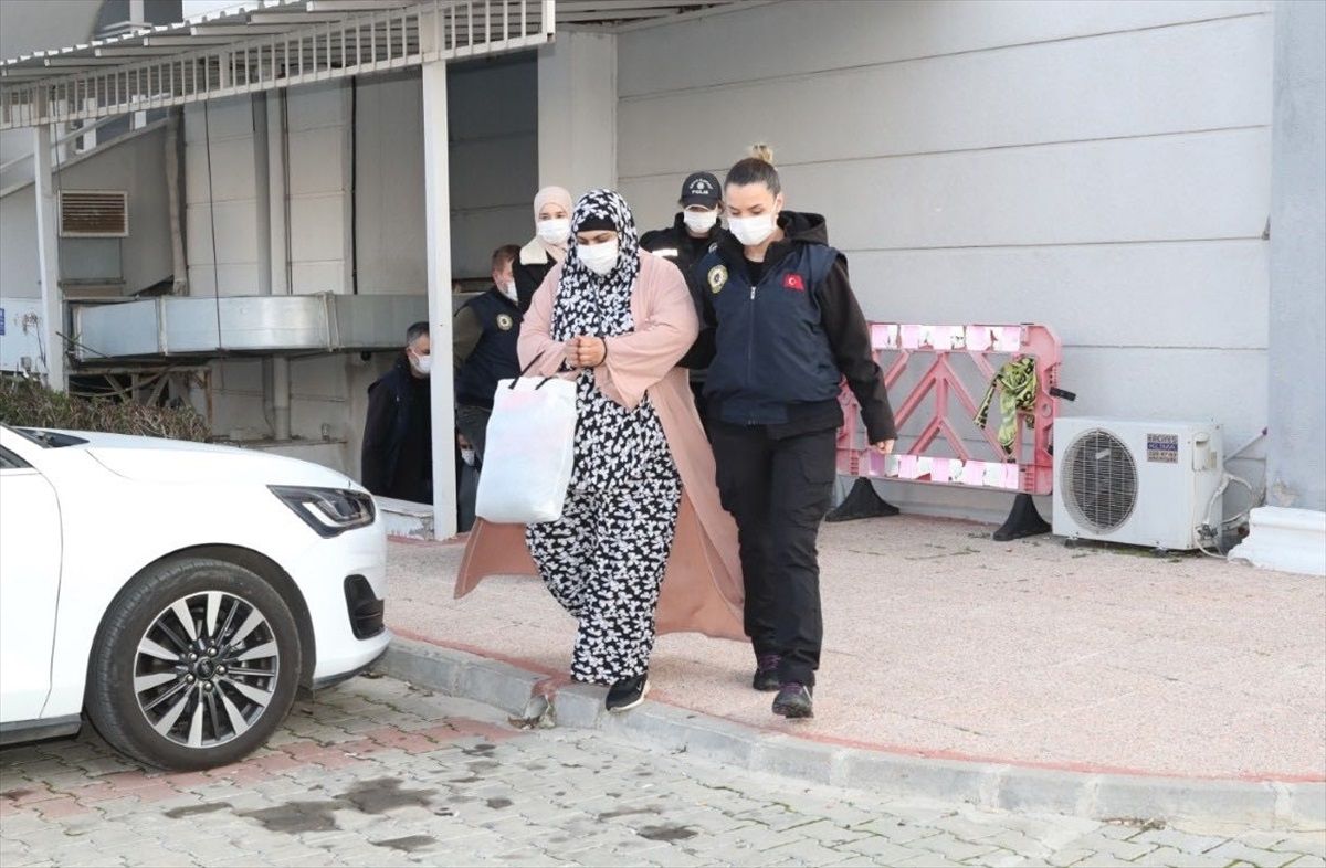 Mersin\'de DEAŞ operasyonunda 9 tutuklama