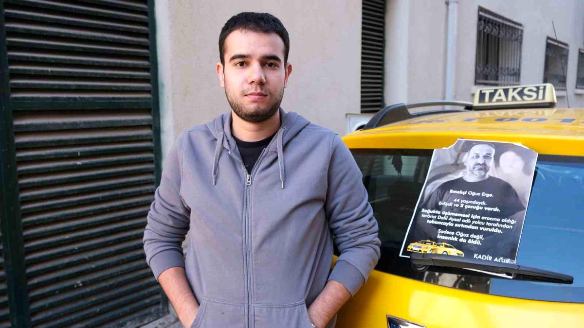 Eskişehir\'deki Taksiciler, İzmir\'de Öldürülen Meslektaşlarını Unutmadı