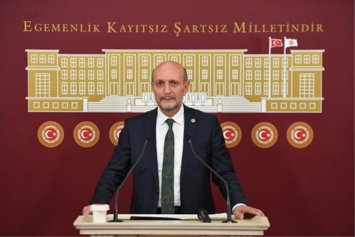 Saadet Partisi Milletvekili Mehmet Atmaca, Türkiye\'nin deprem gerçeğiyle yüzleşmesi ve riskli yapıların dönüşümü için çağrıda bulundu