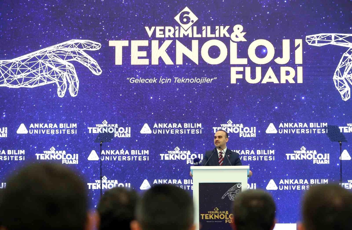 Sanayii ve Teknoloji Bakanı Kacır,: "Milli Teknoloji Hamlesi\'nde nihai hedefimiz tam bağımsız ve müreffeh bir Türkiye ile kritik teknolojilerde...