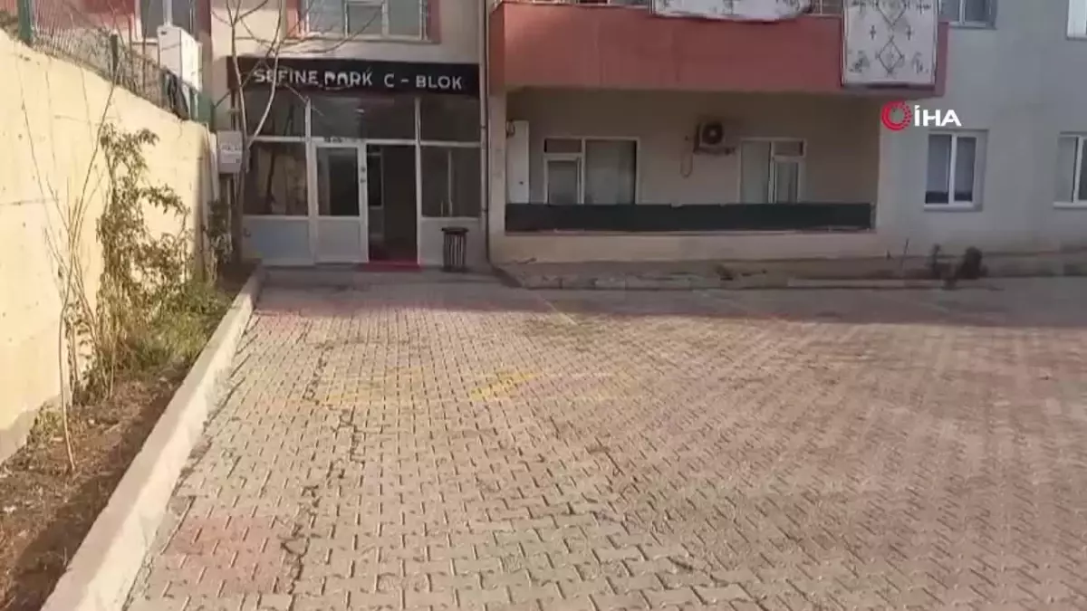 Şırnak'ta çocuklar patlamış ve faal 2 havan mermisi buldu