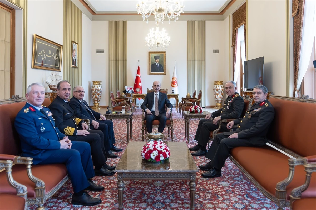 TBMM Başkanı Numan Kurtulmuş, Milli Savunma Bakanı ve Genelkurmay Başkanını kabul etti
