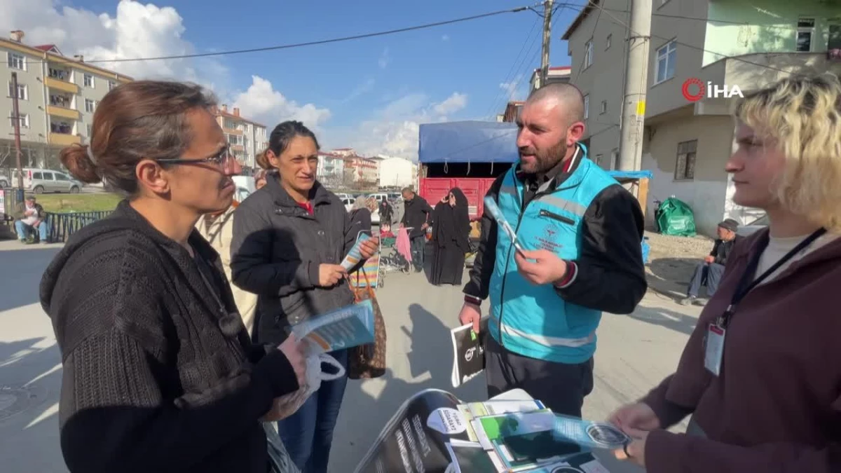 Tekirdağ\'da 9 Şubat Sigarayı Bırakma Günü dolaysıyla afiş dağıtıldı