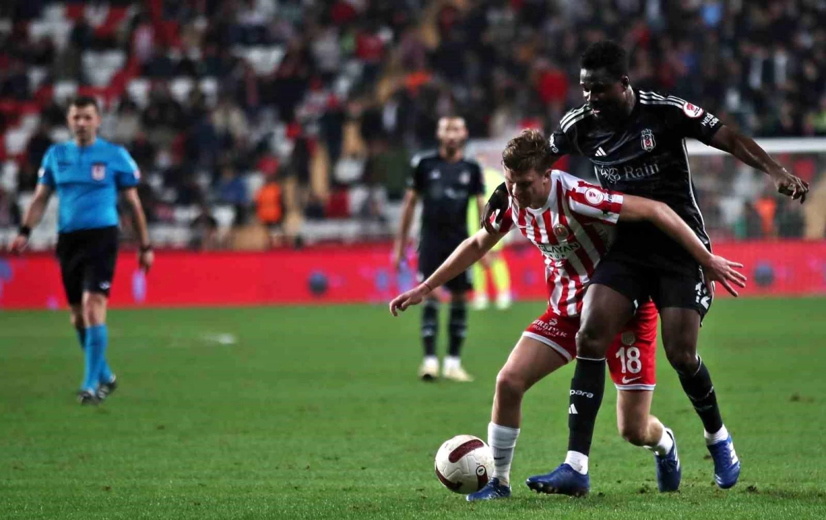 Antalyaspor, Beşiktaş\'ı 1-0 mağlup etti