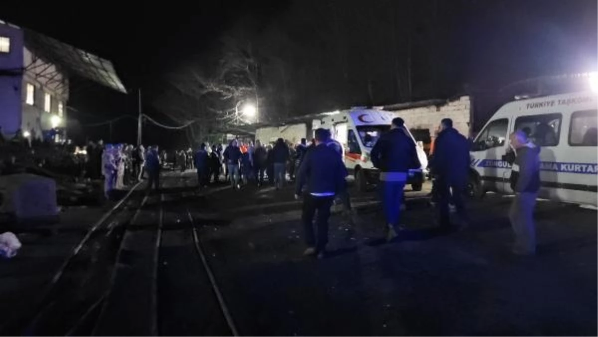 Zonguldak\'ta Maden Ocağında Göçük: 5 Saat Sonra Cansız Bedenine Ulaşıldı
