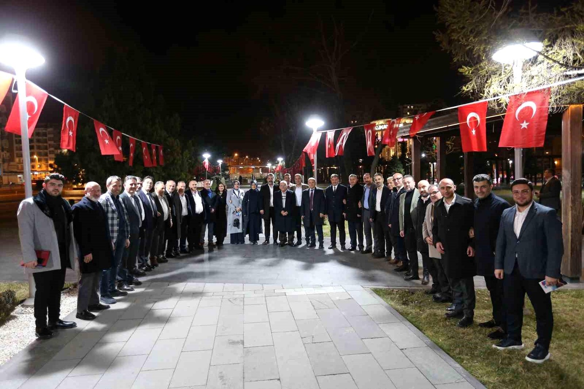 Başkan Büyükkılıç, Kayseri\'deki Projeleri Değerlendirdi