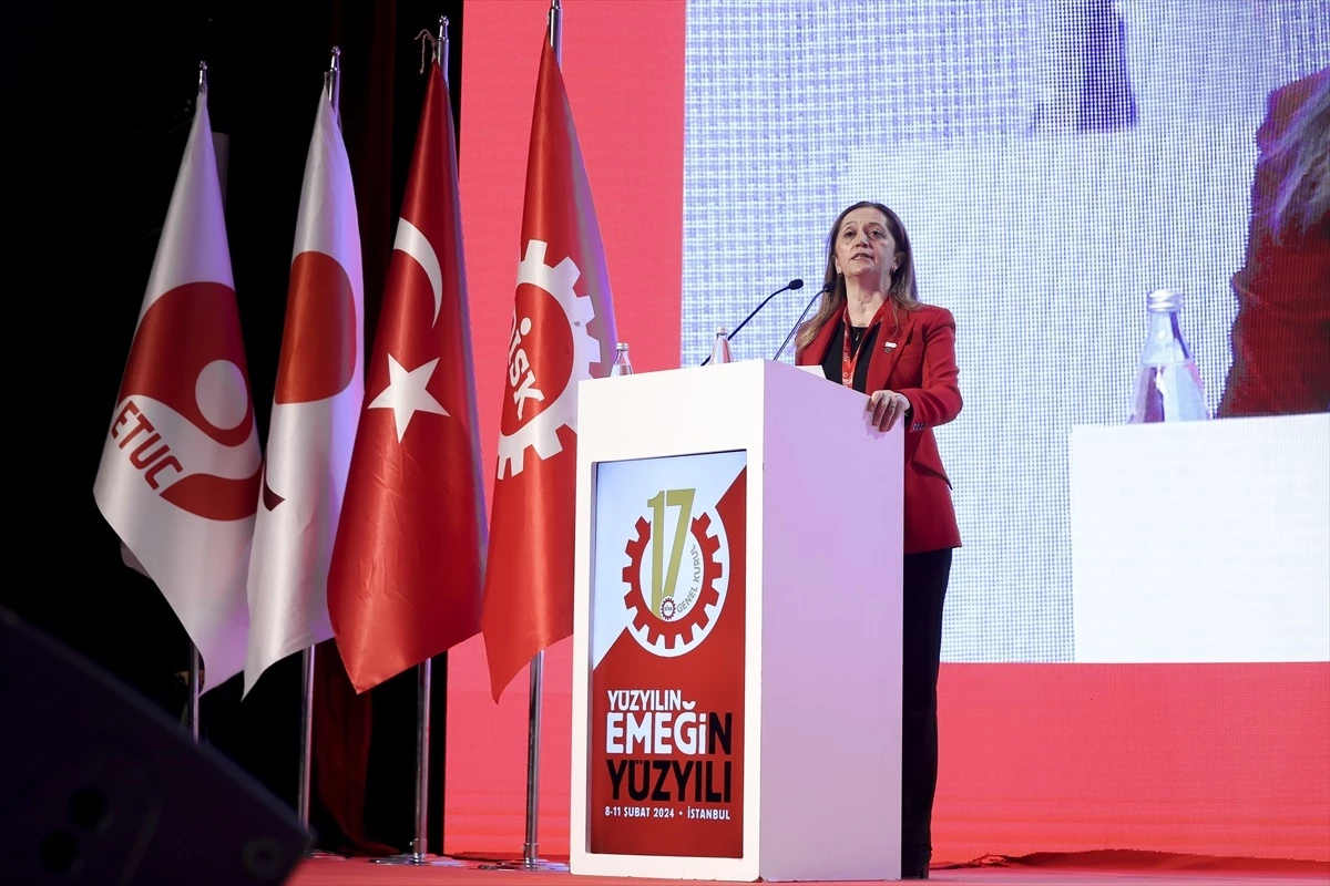 CHP Genel Başkanı Özgür Özel: DİSK Ücretin Siyasi ve Haklı Bir Talep Olduğunu Bilerek Mücadele Ediyor