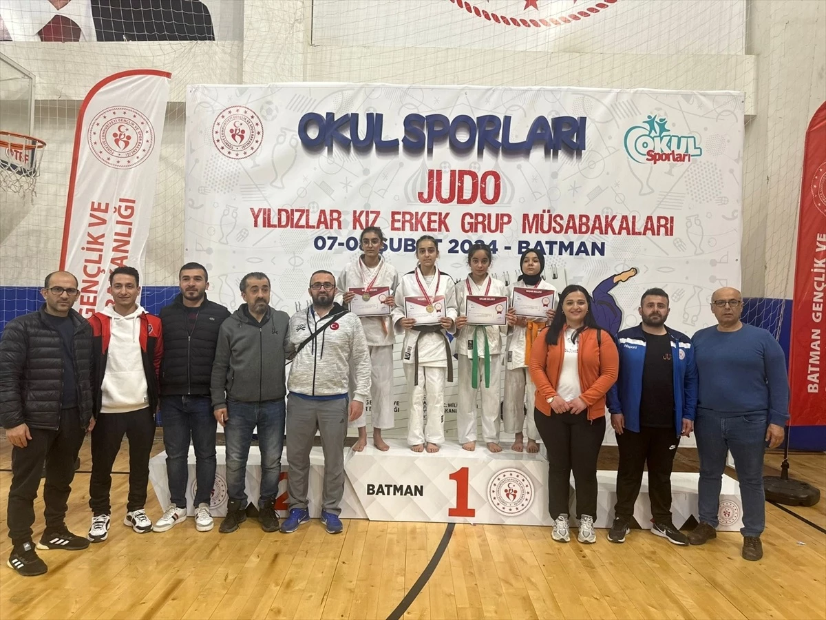 Diyarbakır Büyükşehir Belediyesi Judo Takımı Batman\'da başarı elde etti