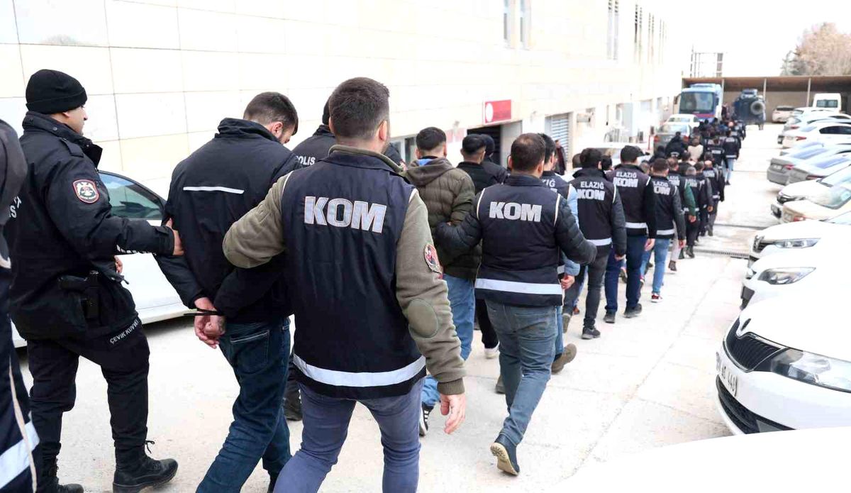 Elazığ\'da Suç Örgütüne Operasyon: 35 Şüpheli Gözaltına Alındı