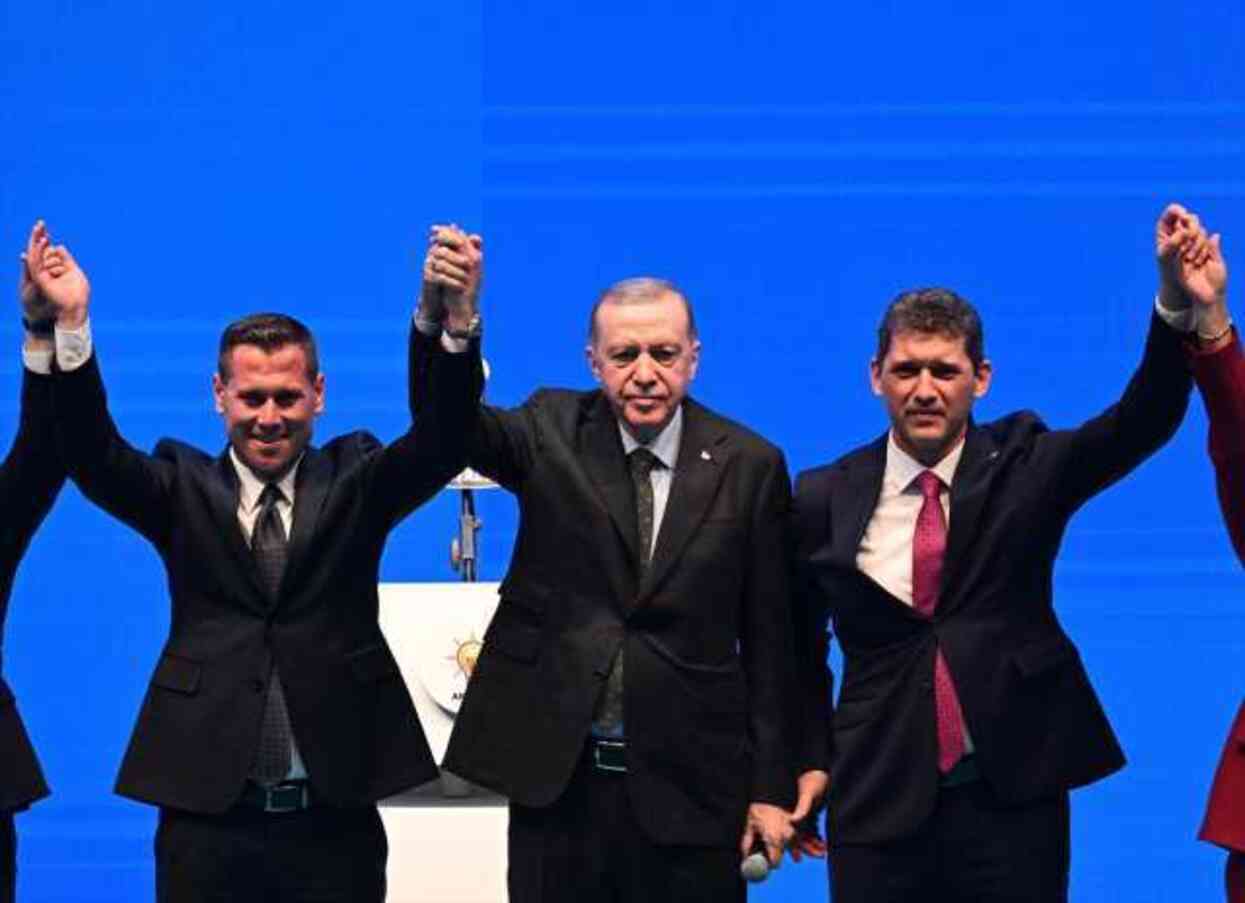 Erdoğan: Bay Kemal'i sırtından hançerlediler, Özgür Efendi'nin de dikkat etmesi lazım