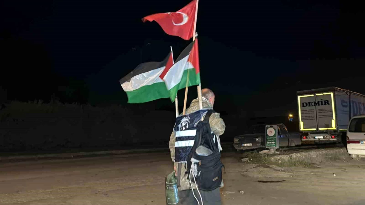 Filistin\'e özgürlük için İstanbul\'dan Ankara\'ya yürüyüş başlatan 2 arkadaş, yürüyüşlerinin 5. gününde Düzce\'ye ulaştı