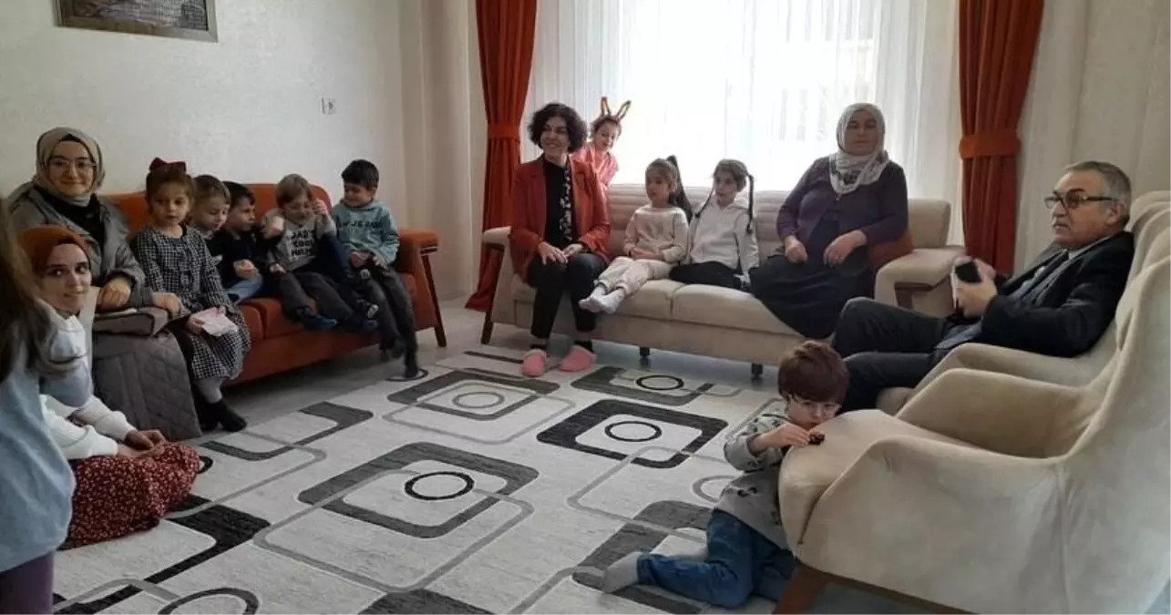 Bilecik Milli Eğitim İl Müdürü, Hatay'dan Bilecik'e tayini olan anaokulu öğretmenini ziyaret etti