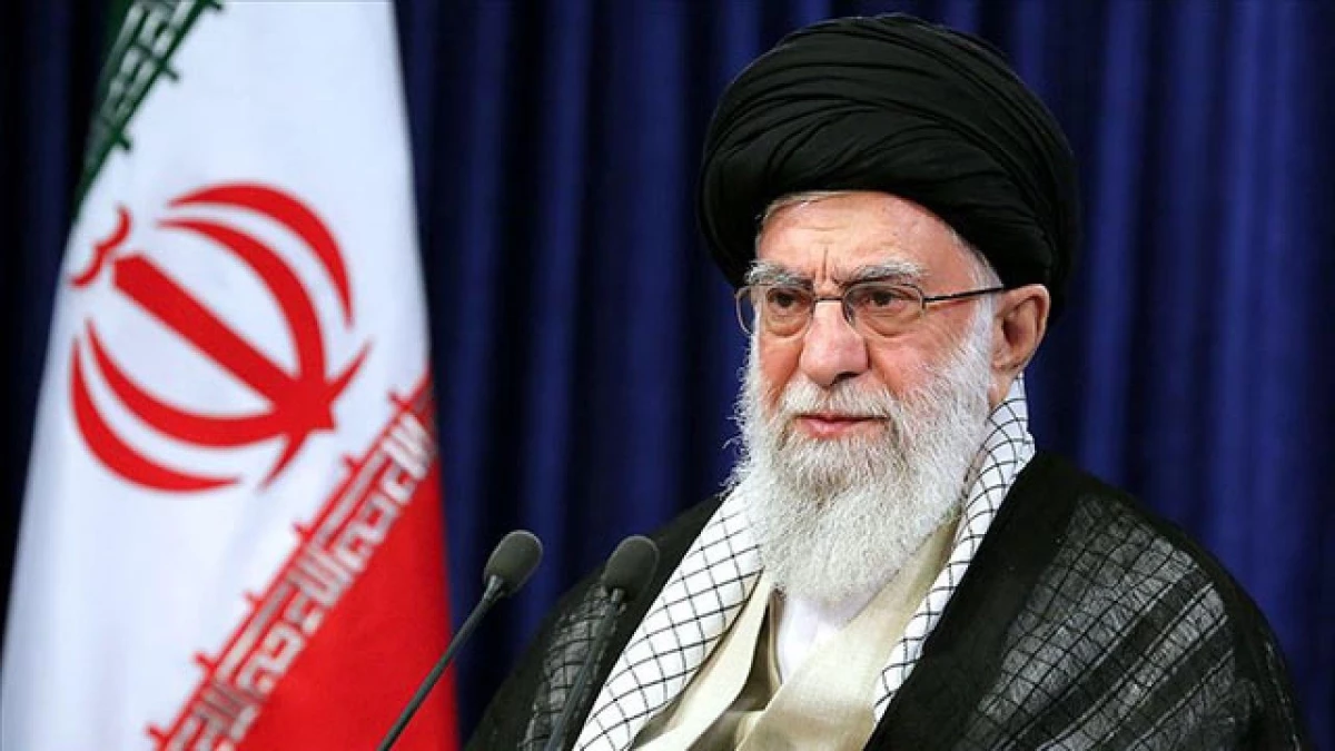 İran\'ın dini lideri Hamaney\'in sosyal medya hesapları silindi