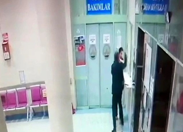 Kadın doktoru darbeden saldırganın ev hapsi cezası hapse çevrildi