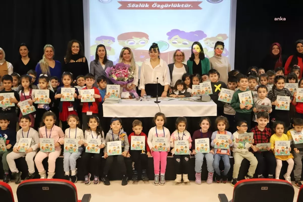 Kartal Belediyesi Kreş Öğrencileri Yazar Sinem Eren ile Buluştu