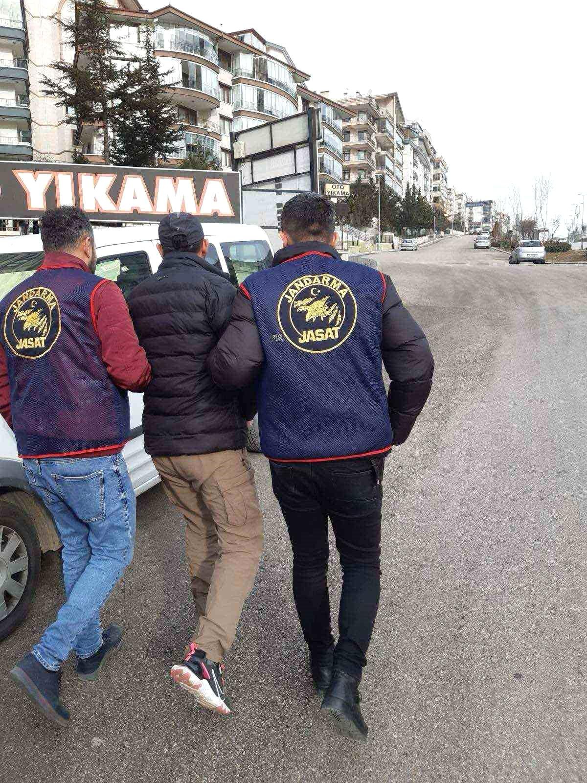 Ankara\'da Kasten Öldürme Suçundan Hüküm Giyen 2 Kişi Yakalandı