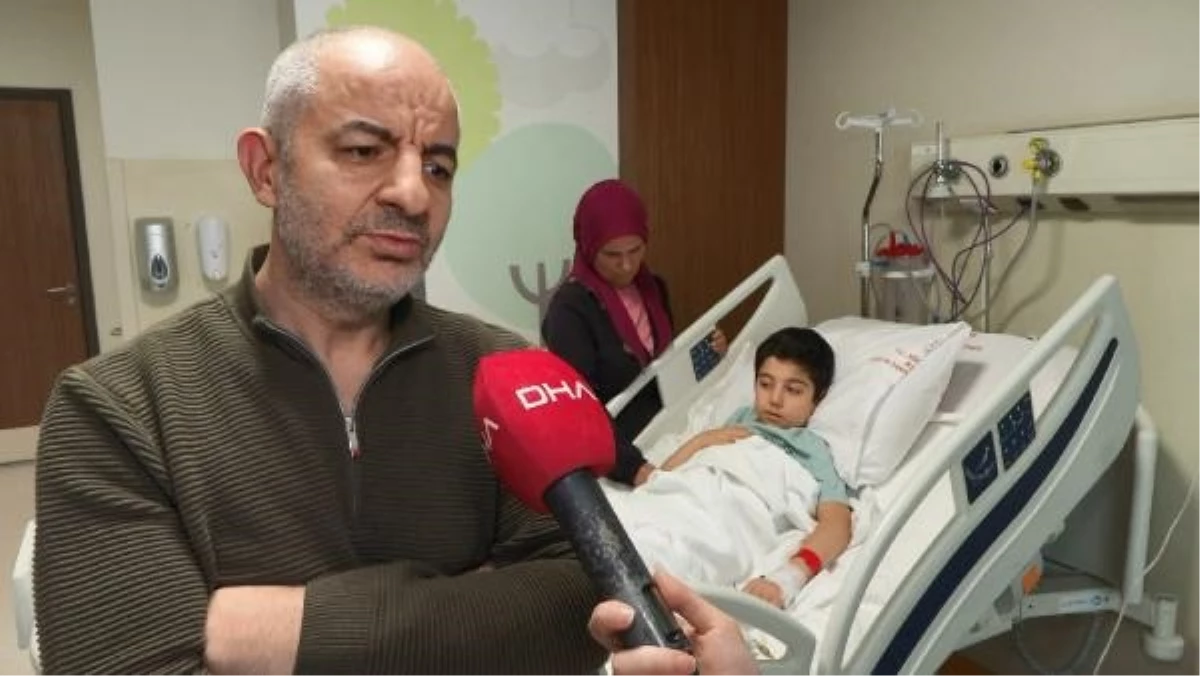 İstanbul\'da Otizmli Çocuk 13 Mıknatıs Yuttu, Ameliyatla Çıkarıldı